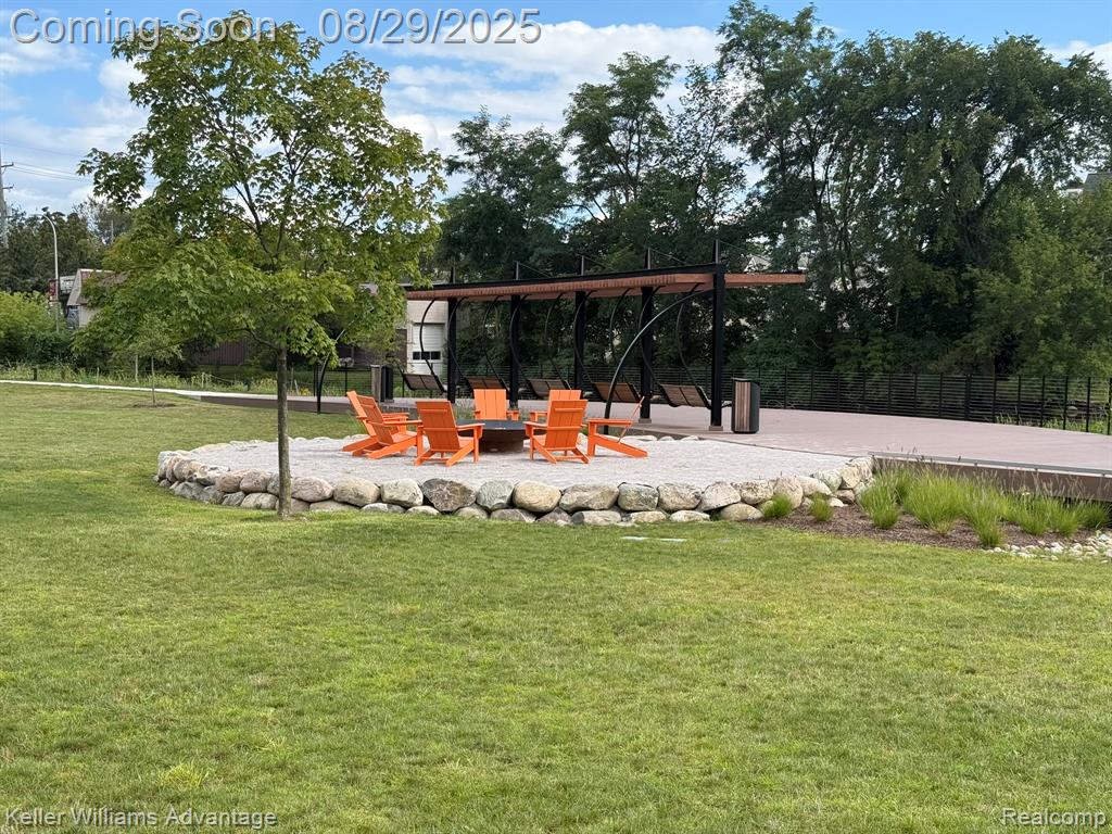 934 Prince Street, Milford, MI 48381 — Photo 45