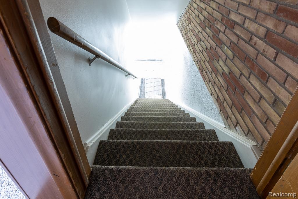 4047 W MAPLE Road, Bloomfield Hills, MI — Photo 28