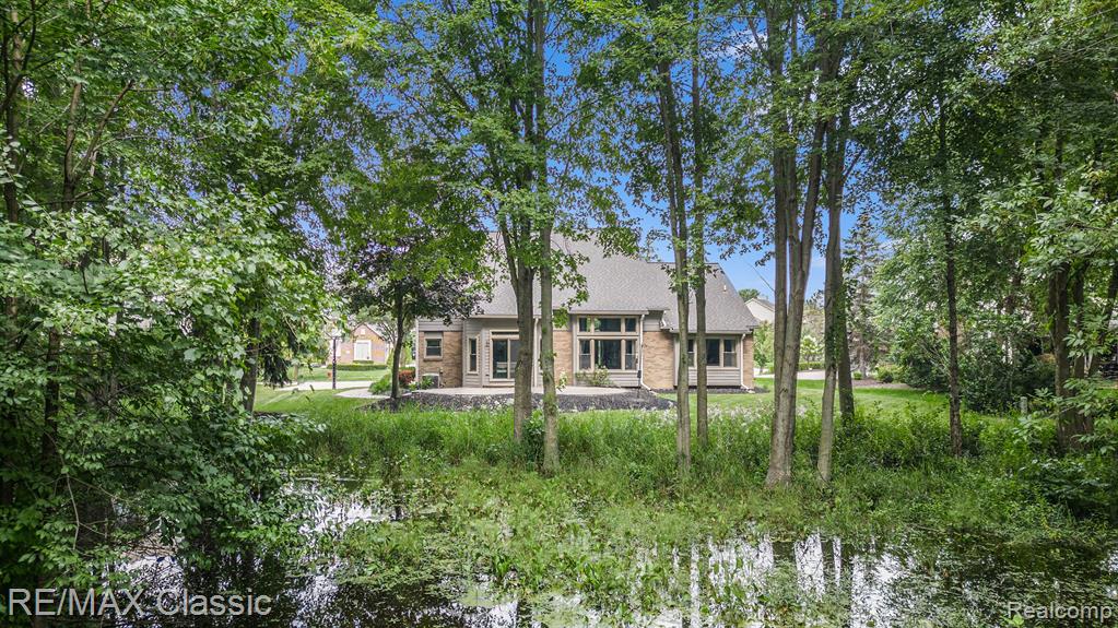 45483 Addington Lane, Novi, MI — Photo 31