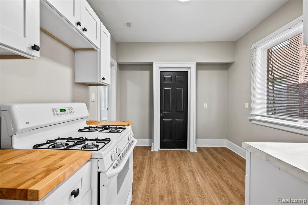 2254 Taylor Unit #1 Street, Detroit, MI 48206 — Photo 12