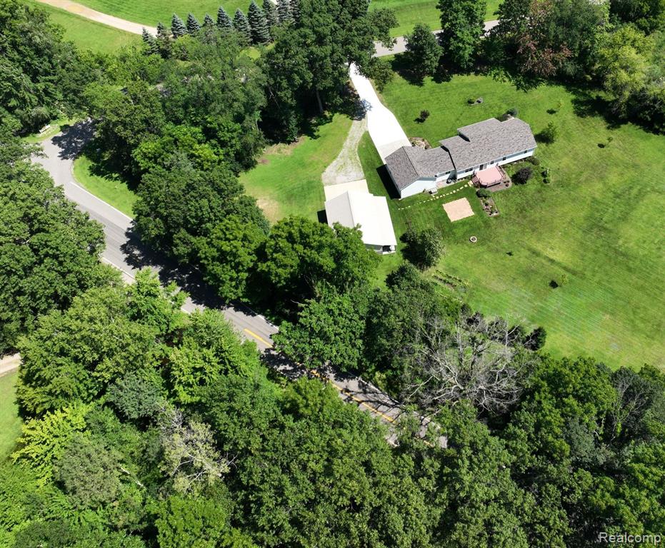 10031 IOSCO RIDGE Drive, Gregory, MI 48137 — Photo 64