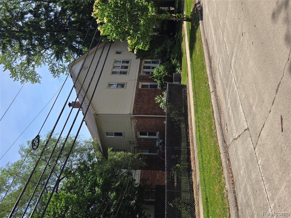 903 E 3rd Street E, Royal Oak, MI 48067 — Photo 4