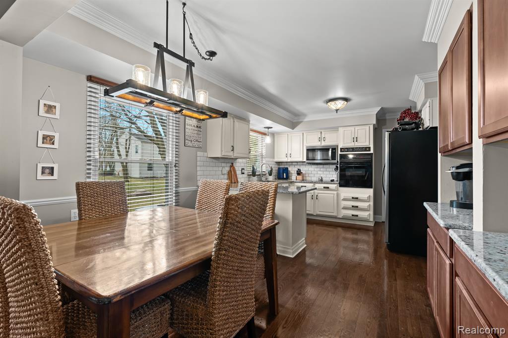 856 THORNTREE, Bloomfield Hills, MI 48304 — Photo 10