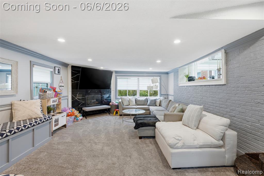 7723 Hazelton Street, Dearborn Heights, MI 48127 — Photo 13