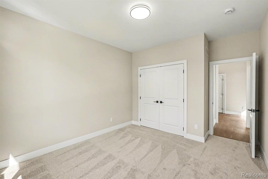 56211 Stone Falcon Drive, Shelby Twp, MI 48315 — Photo 25