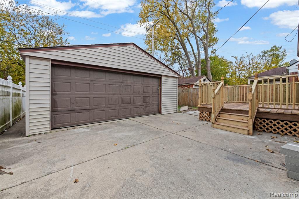 19478 Winthrop Street, Detroit, MI 48235 — Photo 29