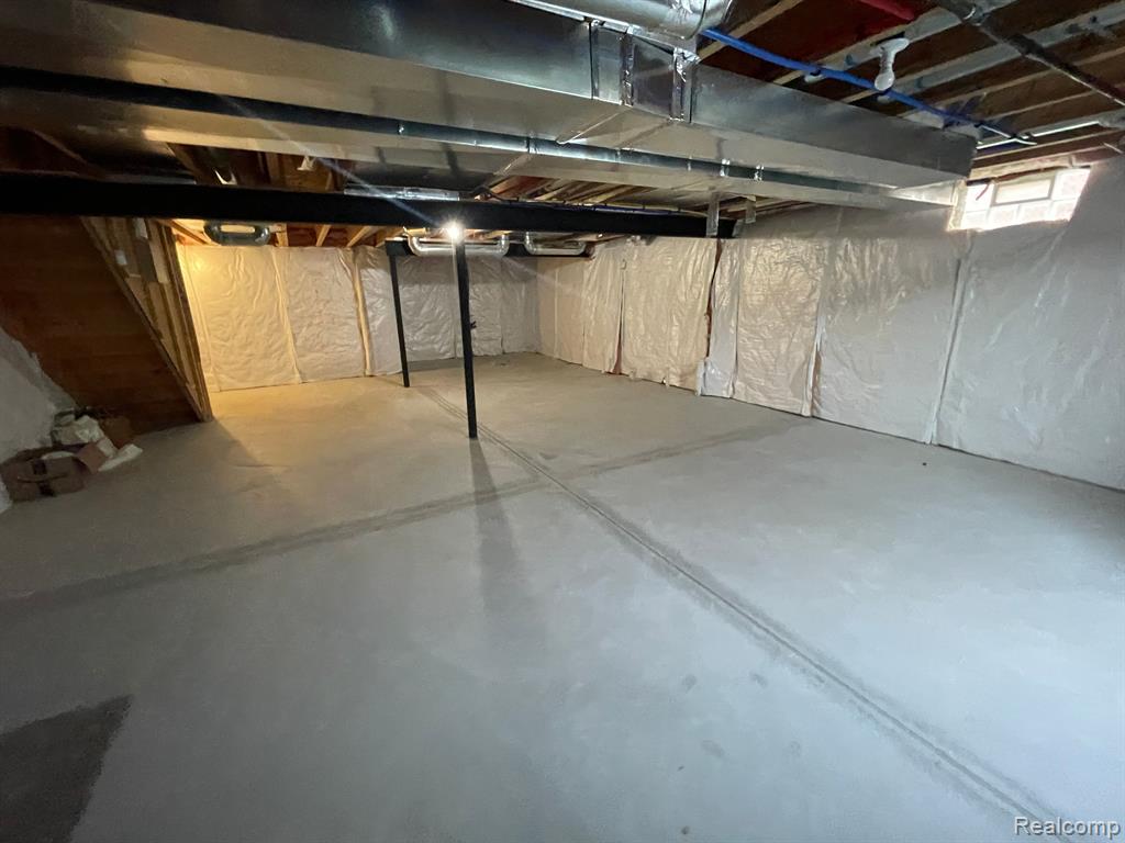 41693 CRANE Way, Novi, MI — Photo 33