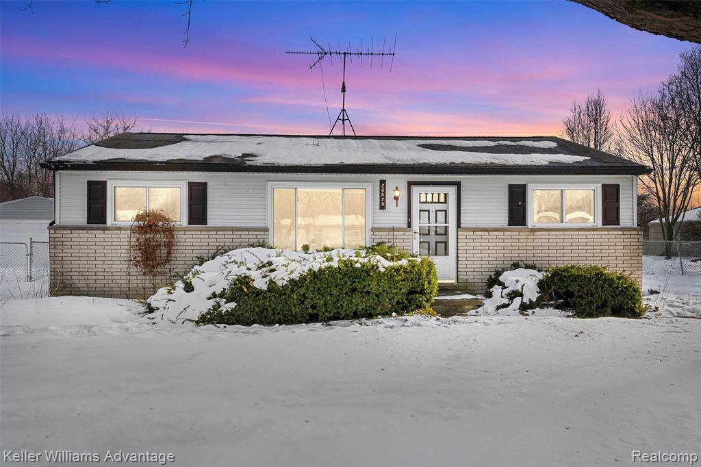 26529 Willow Cove, Woodhaven, MI 48183 — front exterior