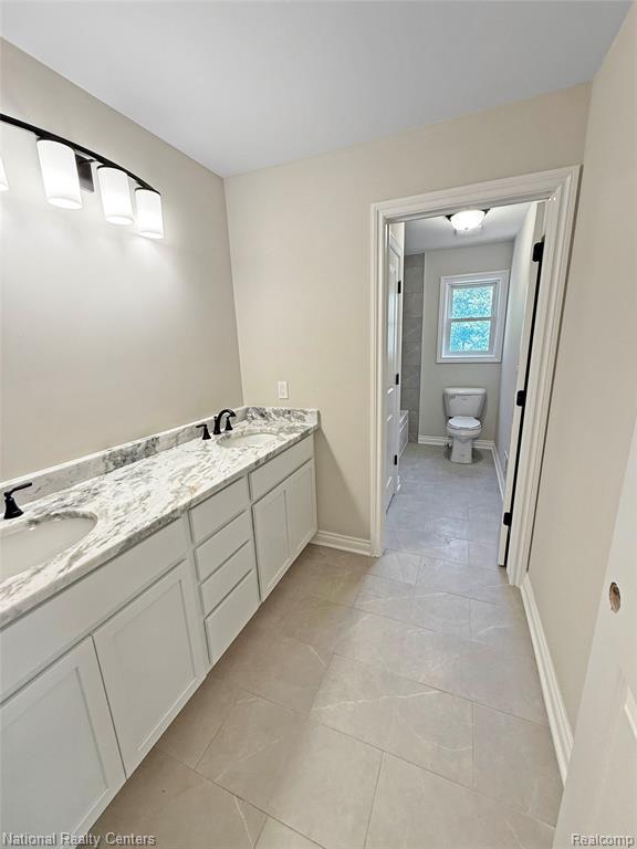 7118 Oak Ridge Court, Clarkston, MI 48348 — Photo 20