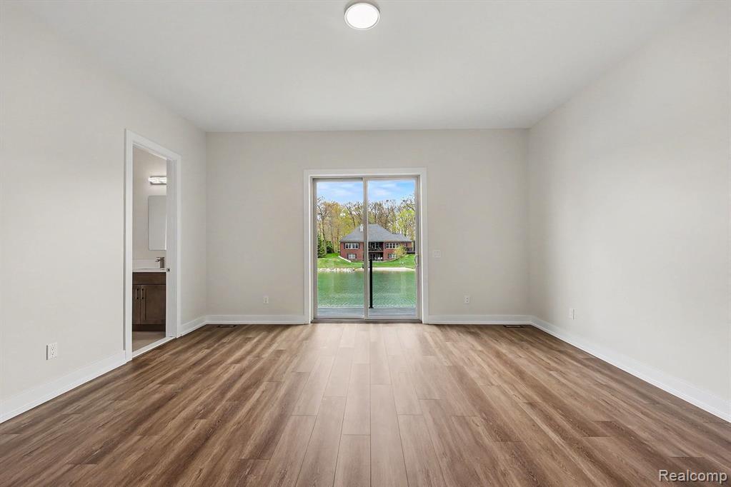 68503 Lake Angela Pointe, Richmond, MI 48062 — Photo 16
