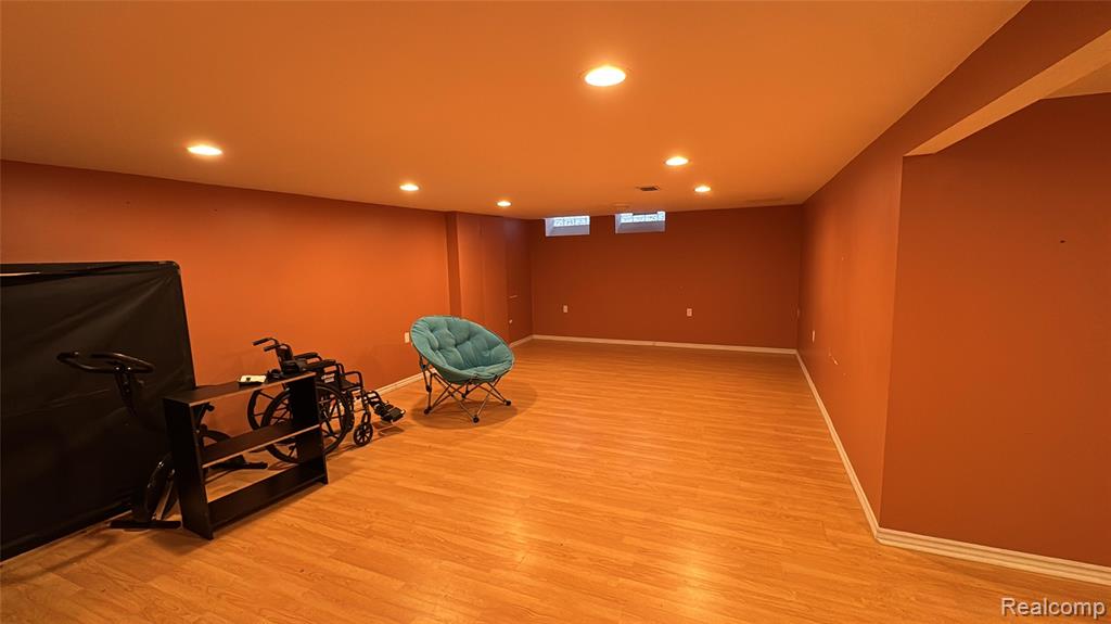4867 Shell Court, Warren, MI 48091 — Photo 13