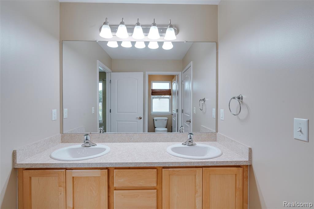 51921 Red Cedar ct, South Lyon, MI 48178 — Photo 63