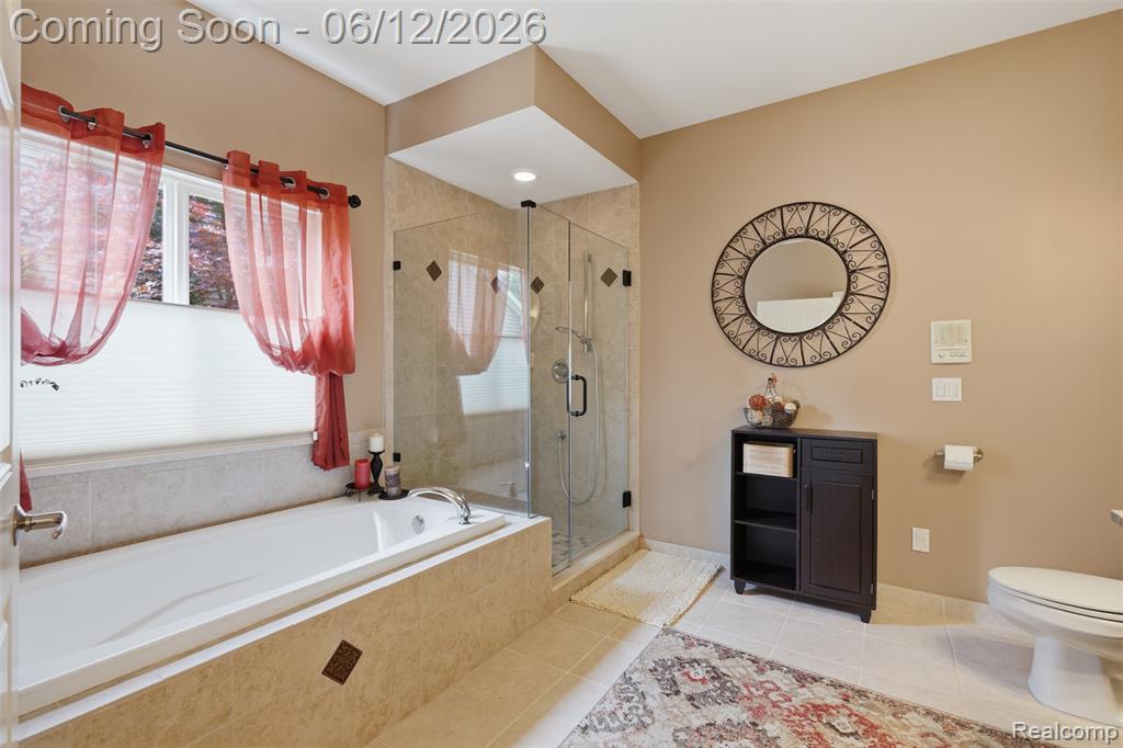 470 Delmar Court, Highland, MI — Photo 22