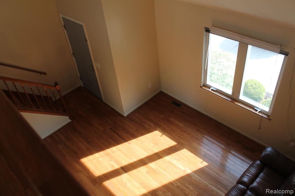 53 DEPOT Street, Oxford, MI 48371 — Photo 4