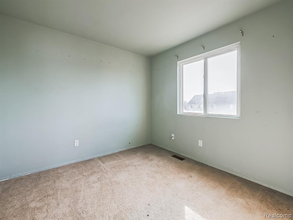 729 W Margaret Lane, Pontiac, MI 48341 — Photo 9