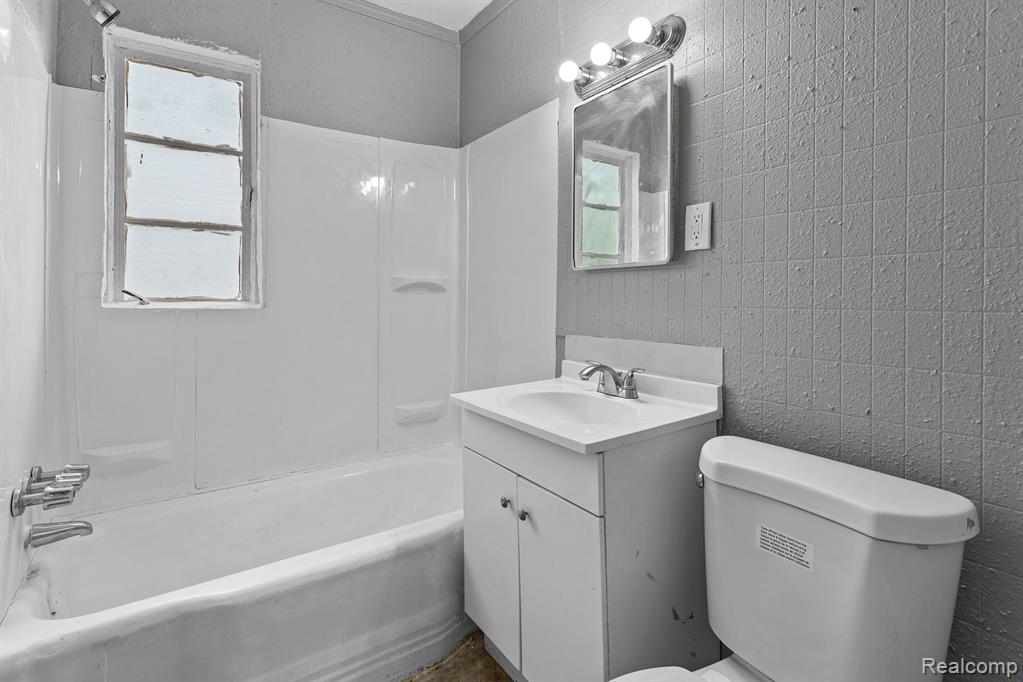 7344 WESTWOOD Street, Detroit, MI 48228 — Photo 14