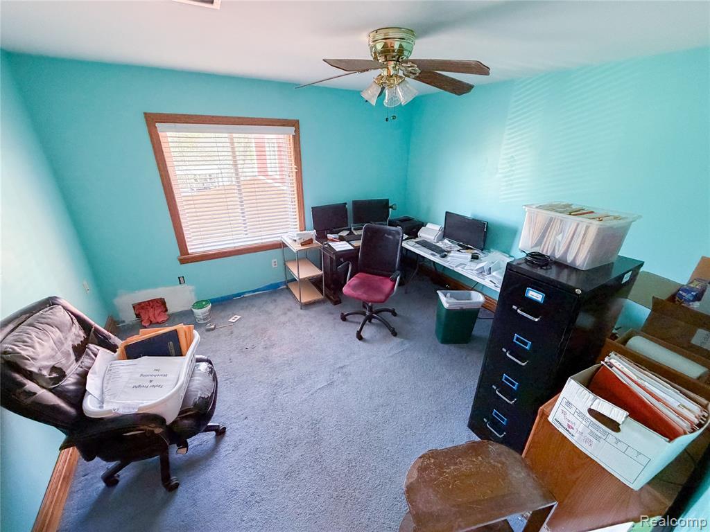 703 Saint John Street, Wyandotte, MI 48192 — Photo 24