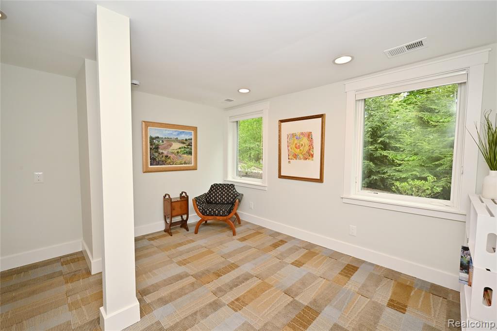 4801 N Harsdale Road, Bloomfield Hills, MI 48302 — Photo 46