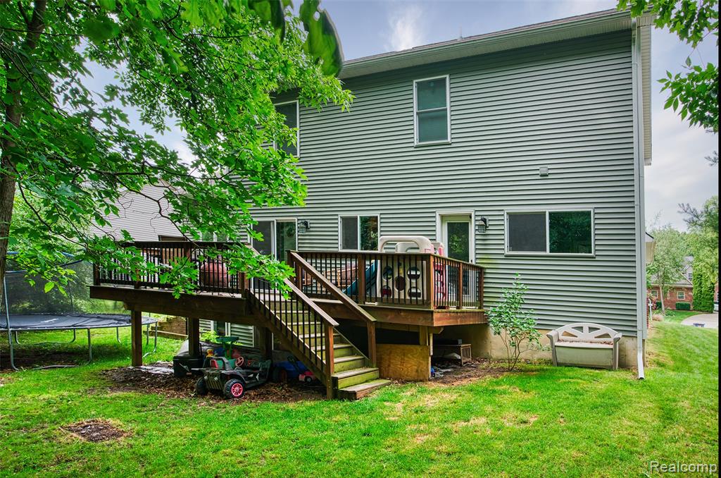 140 Skyline Drive, Howell, MI 48843 — Photo 15