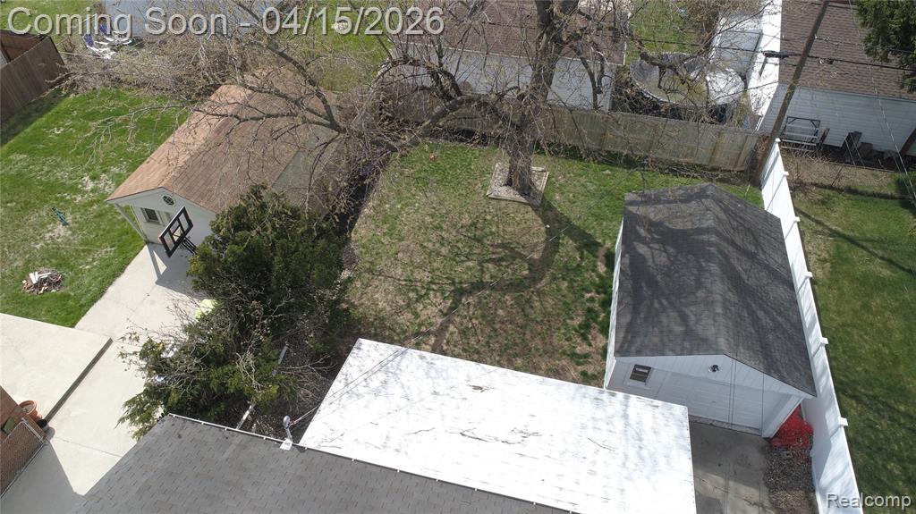 29361 Mark Avenue, Madison Heights, MI 48071 — Photo 33
