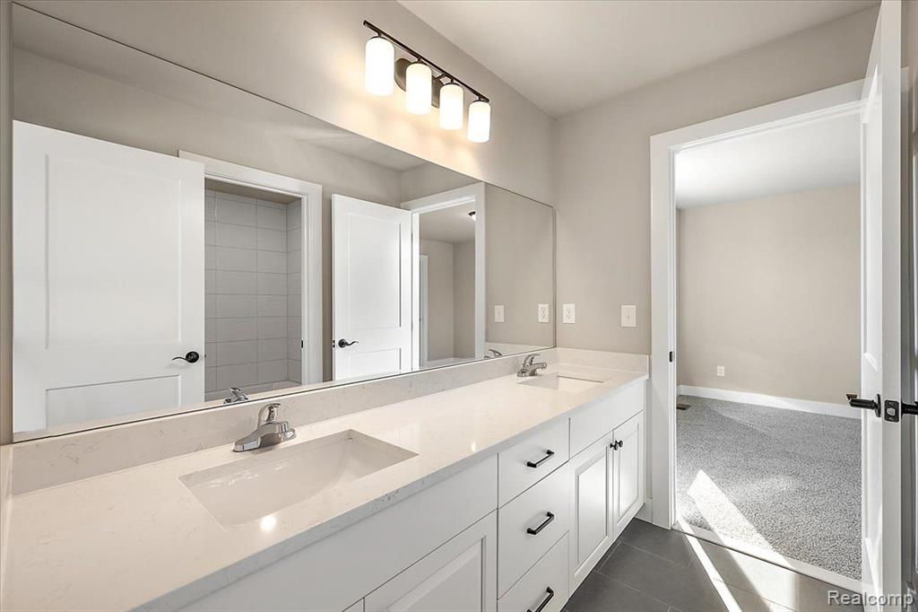 45166 TWIN RIVER Drive, Macomb, MI 48044 — Photo 54