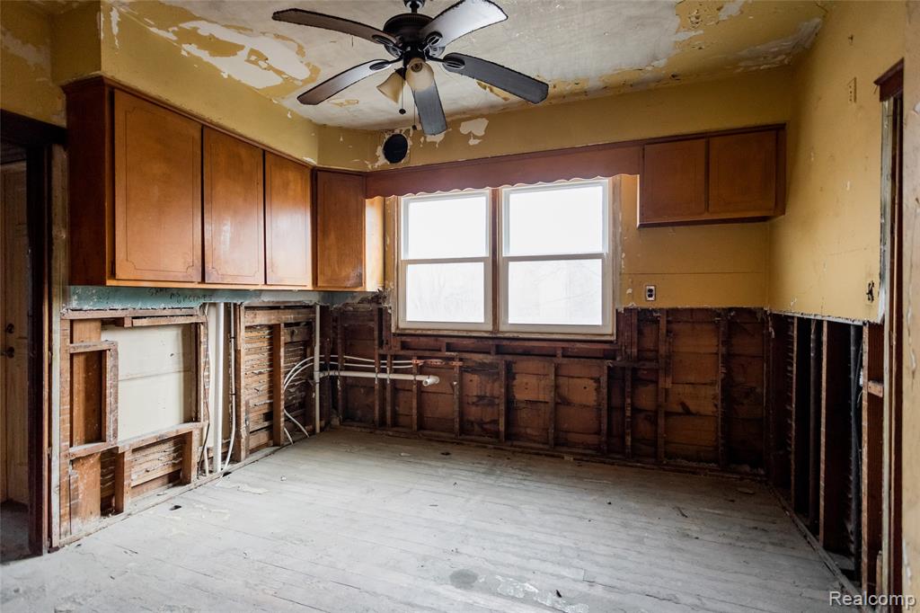 4100 Helen Street, Detroit, MI 48207 — Photo 42