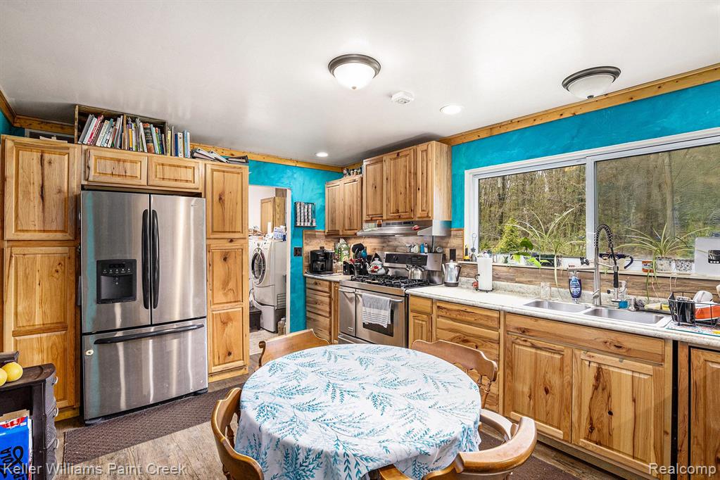 5343 Clear Lake Road, North Branch, MI 48461 — Photo 5