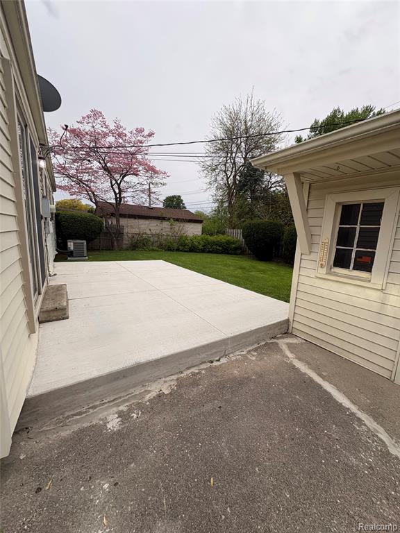6915 Dover Street, Garden City, MI — Photo 17