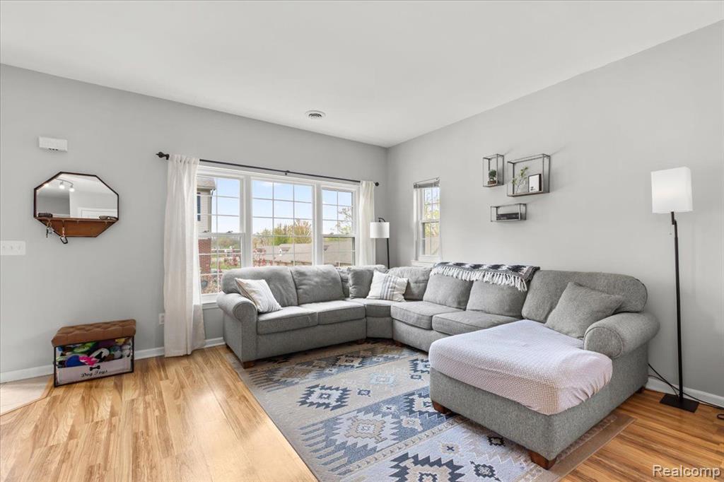 2070 Cloverly Lane, Ann Arbor, MI 48108 — Photo 4