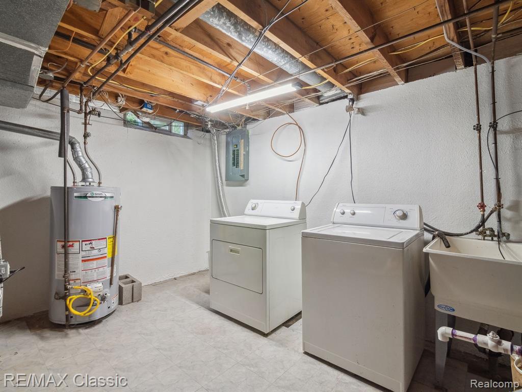 39737 BART Street, Canton, MI 48187 — Photo 25