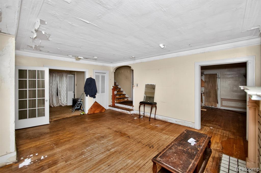 2437 Longfellow Street, Detroit, MI 48206 — Photo 9