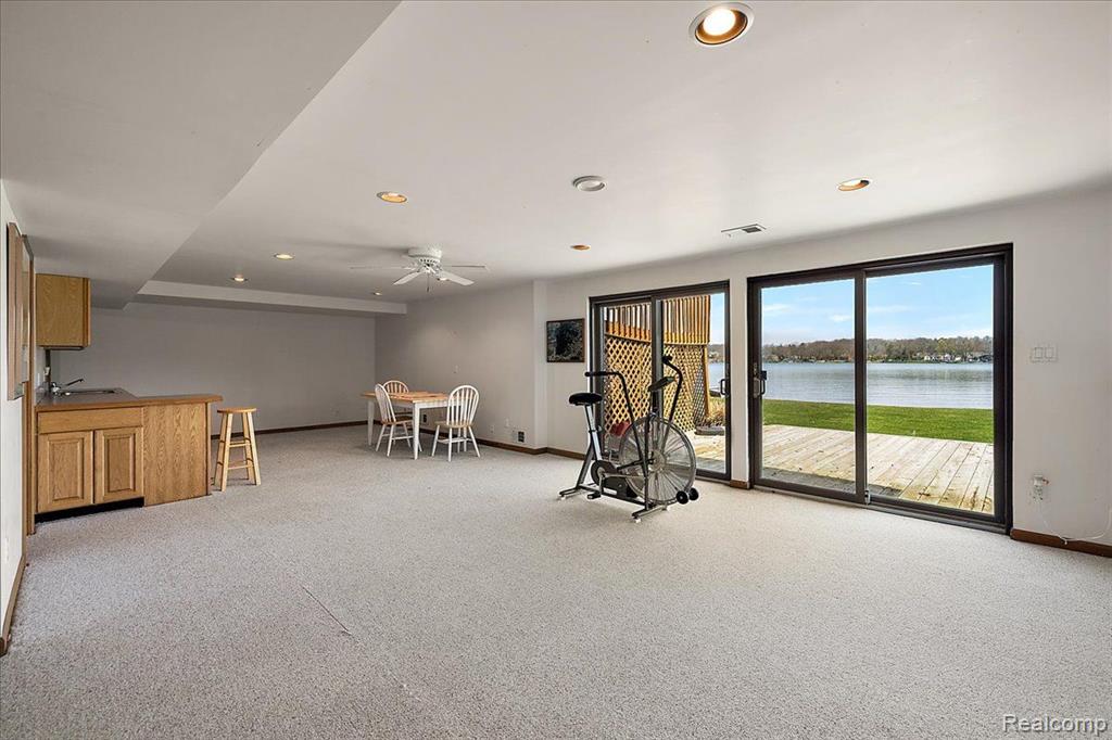 7322 MACEDAY LAKE Road, Waterford, MI 48329 — Photo 36