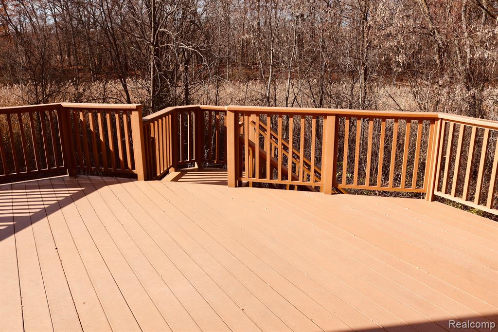 5234 CREEKMONTE Drive, Rochester, MI 48306 — Photo 5