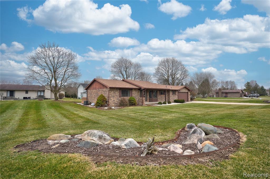 9080 E Lippincott Boulevard, Davison, MI 48423 — Photo 6