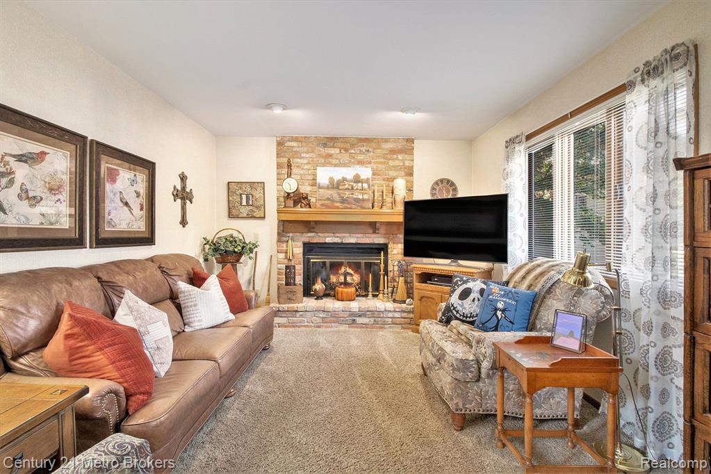 5376 OLDE SHAWBORO Road, Grand Blanc, MI 48439 — Photo 10