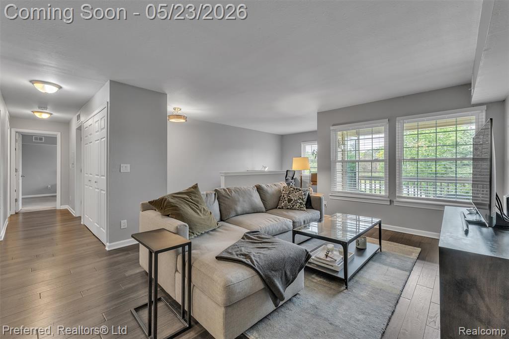 19108 Northridge Drive, Northville, MI 48167 — Photo 11
