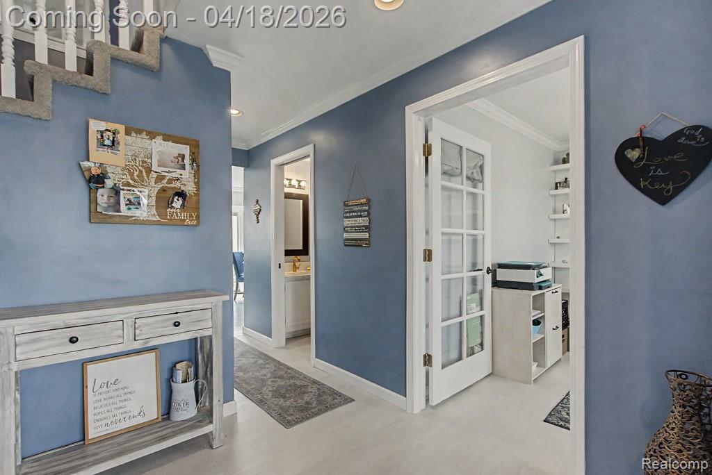 523 Dorchester Way, Milford, MI 48381 — Photo 9