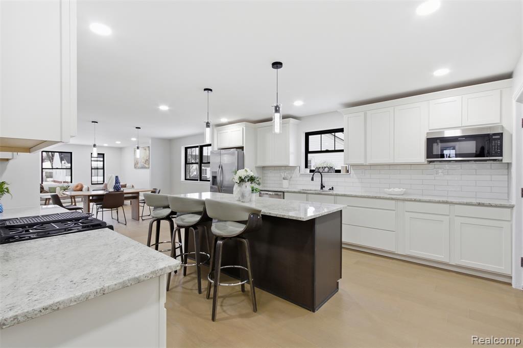 23708 Lexington Avenue, Eastpointe, MI 48021 — Photo 15