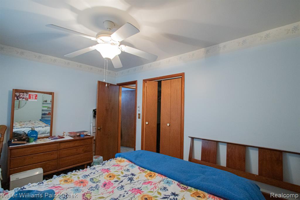 4926 E 12 Mile Road, Warren, MI 48092 — Photo 16