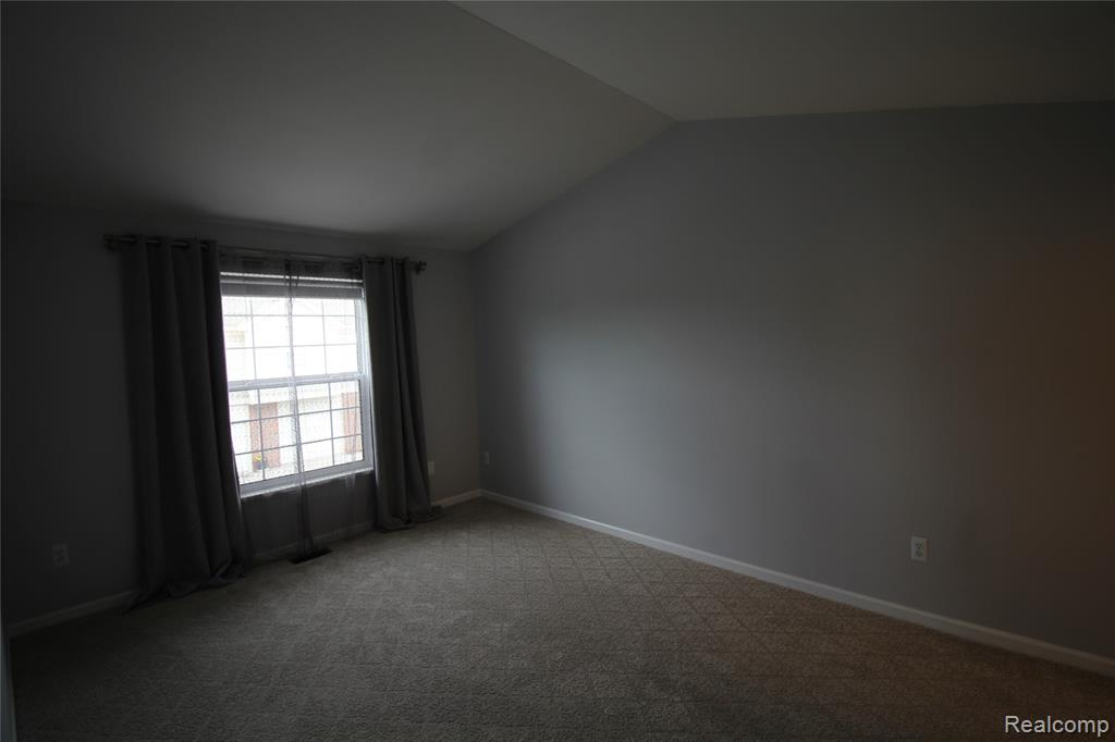 2224 Leighton Drive, Utica, MI 48317 — Photo 19