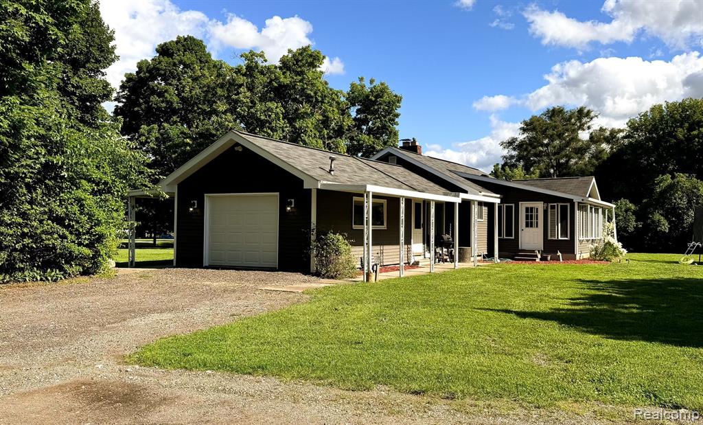 4327 N GALE Road, Davison, MI 48423 — Photo 4