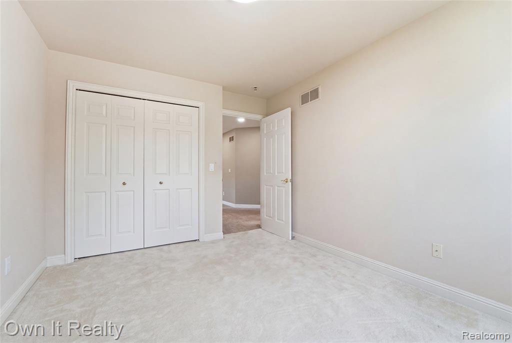 48280 Gladstone Road, Canton, MI 48188 — Photo 39