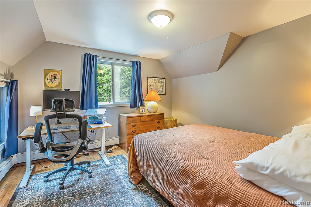 803 Jones Drive, Ann Arbor, MI 48105 — Photo 17