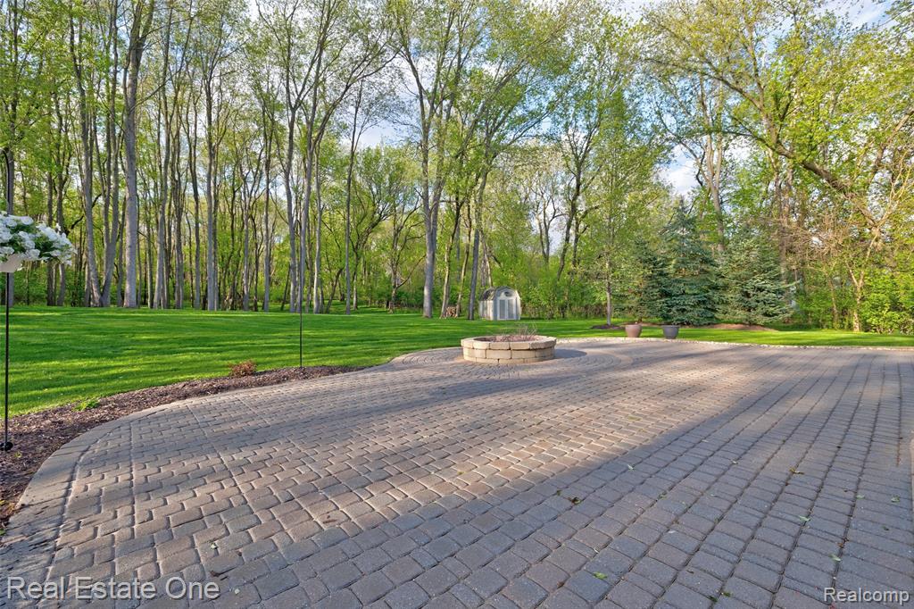5370 Greenview Drive, Clarkston, MI 48348 — Photo 80