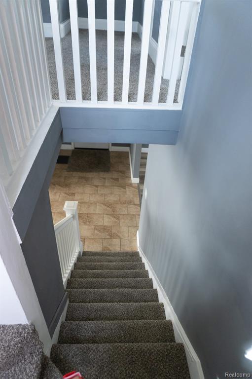 432 BUCKINGHAM Avenue, Flint, MI 48507 — Photo 36