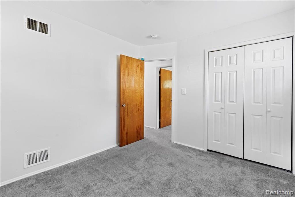 6161 ASCENSION Street, Clarkston, MI 48348 — Photo 10