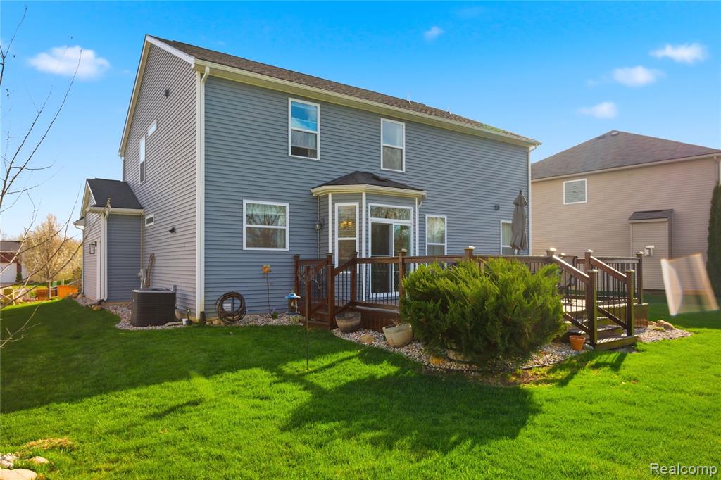 10909 Bouldercrest Drive, South Lyon, MI 48178 — Photo 14
