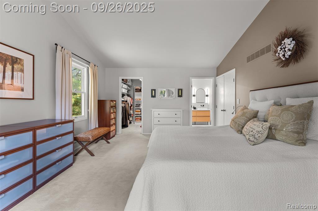 523 Uphill Road, Milford, MI 48381 — Photo 31