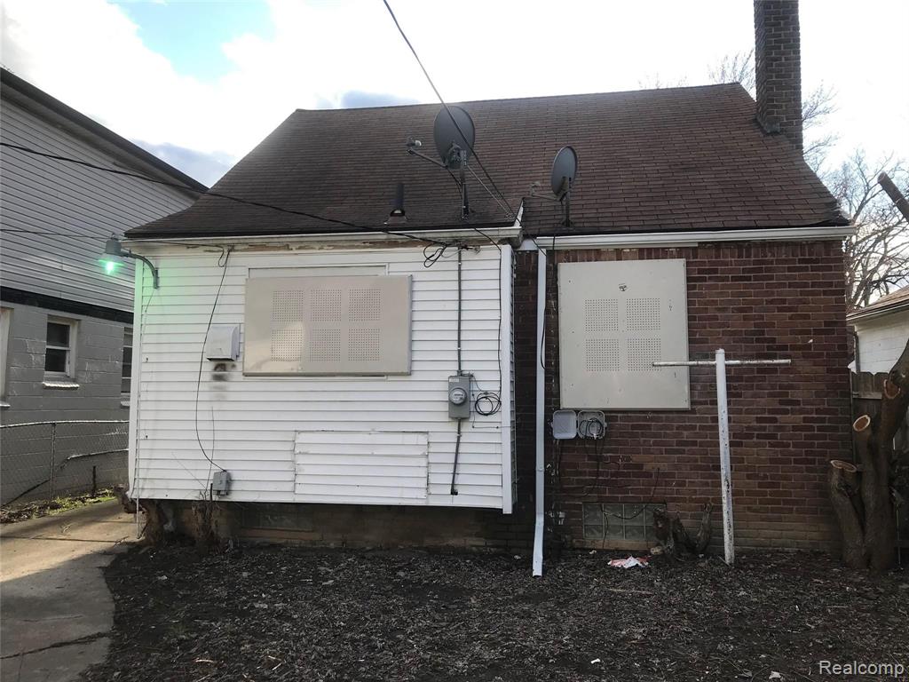 7730 BRAILE Street, Detroit, MI 48228 — Photo 2