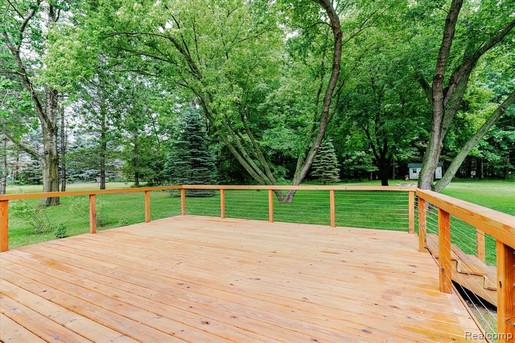 4072 Mill Lake Road, Lake Orion, MI — Photo 21